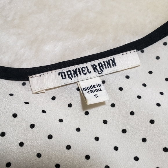 DANIEL RAINN Polka Dot sleeveless secretary blouse top SZ S - Picture 3 of 7